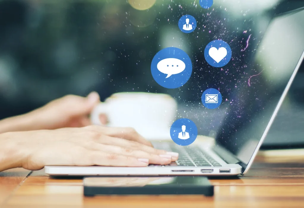 página web vs Facebook para negocios locales